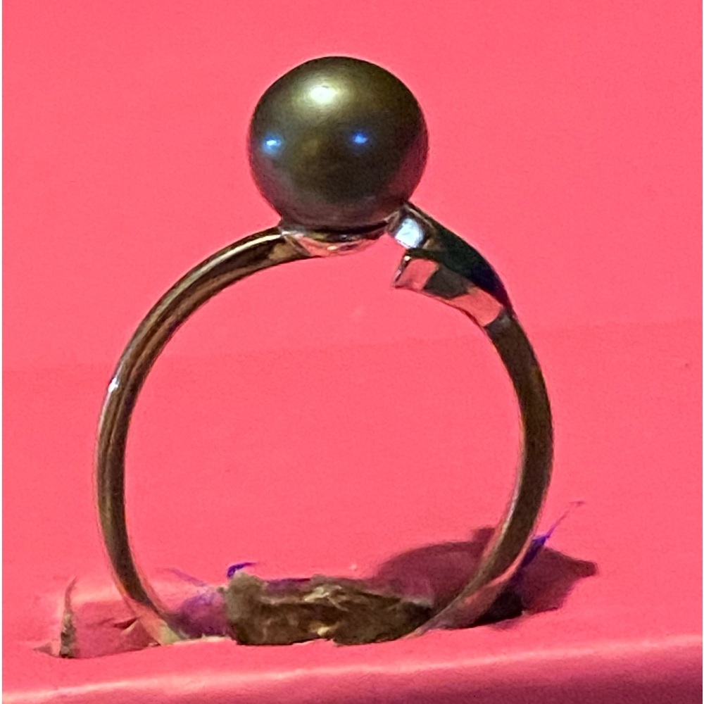 Pearl Ring